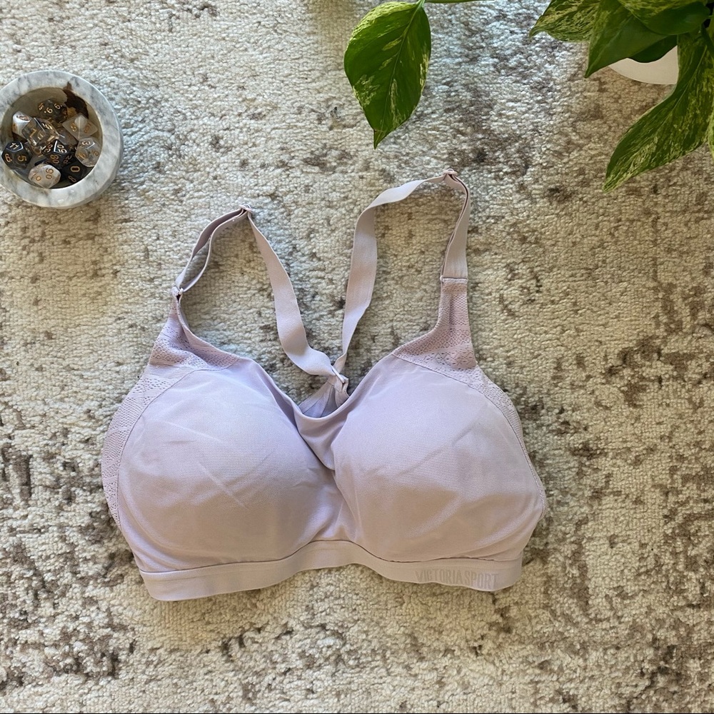 VS Sport 34DD sports bra